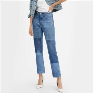 Levi’s Patching in 501 Original Fit Jeans Medium Wash 28x30